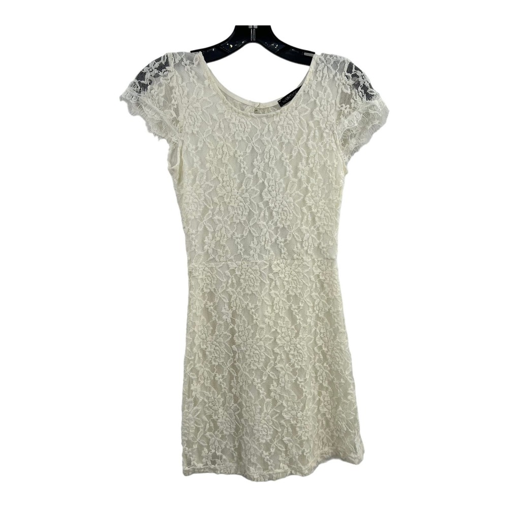 The‎ Vintage Shop White Lace Keyhole Back Dress Size Medium
